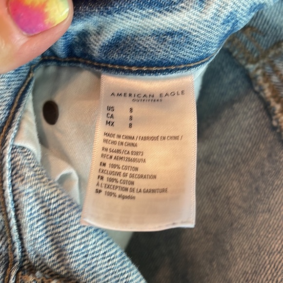 American eagle 90’s boyfriend shorts - Picture 3 of 4